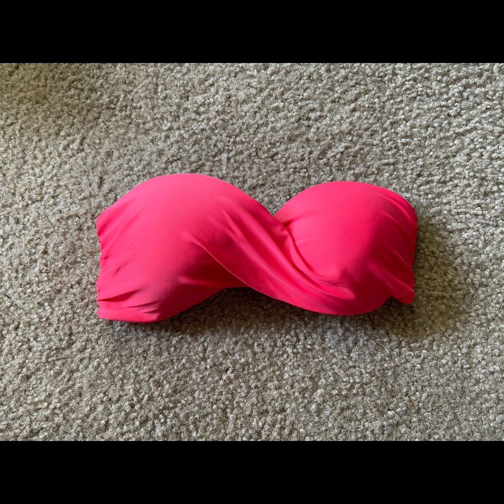 Pink bikini top